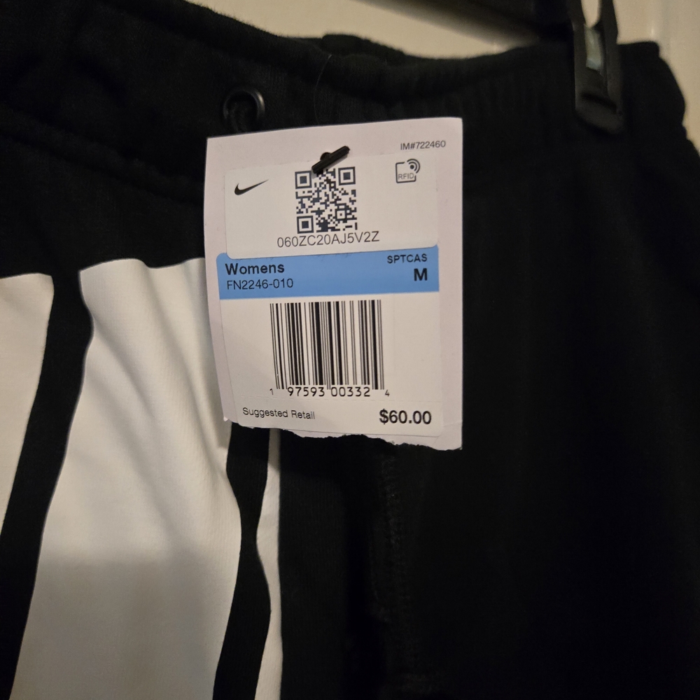 Nike Black & White Air Logo Men's Shorts - Picture 3 of 9